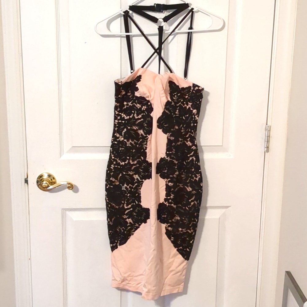Women's Venus size 6 black and baby pink dress